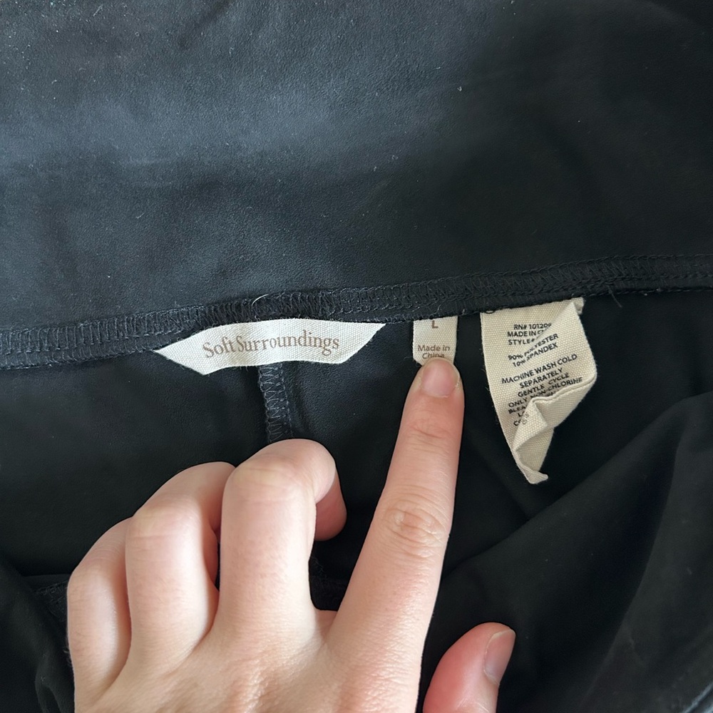 Soft Surroundings Black Leggings - Picture 2 of 3